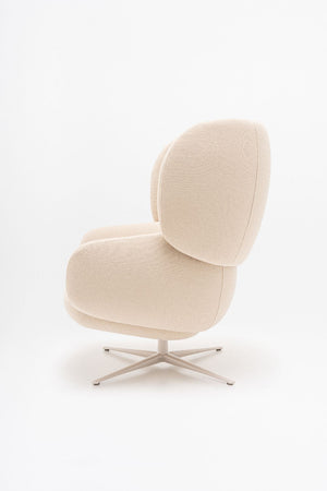 Grand Grace Armchair with Headrest 5