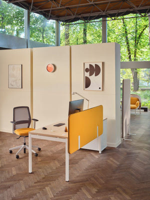 Sonic Ogi Side and Cross Acoustic Desk Screens with Bench Desk and Task Chair in Modern Office Setting 2