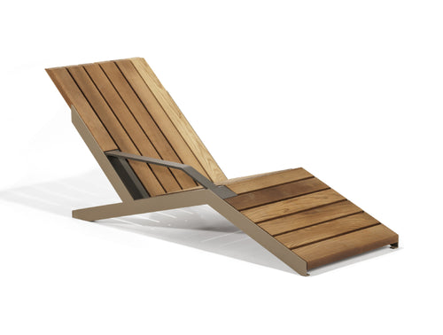 Ares Wooden Outdoor Lounger