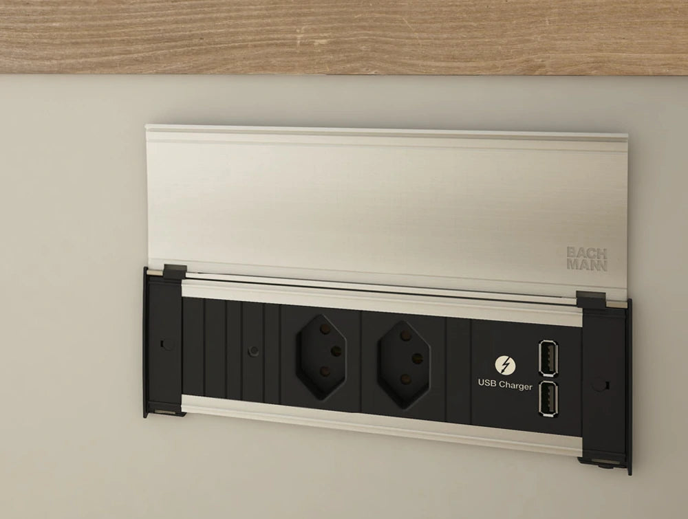 Bachmann Kapsa Powerstrip With Flip Cover Golden