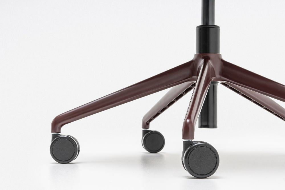 Baltic 2 Classic Chair on 4 Spoke Castor Base Detail 2