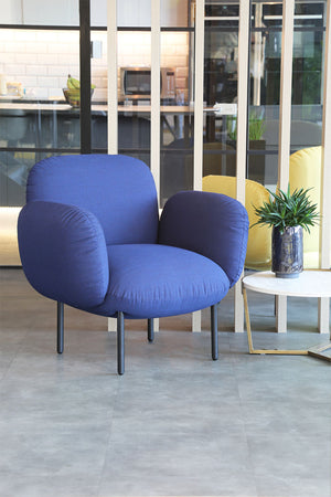 Boho Lounge Armchair With Coffee Table And Flower Vase In Breakout Setting