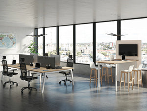 Buronomic Partage Trapezium Leg Desk 3 Combined With Our Tonus Seats In An Office Setting