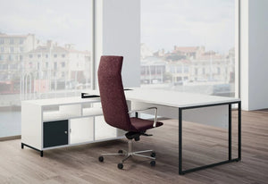 Buronomic Stricto Executive Desk Of Character In White Top Finish With Brown Armchair In Office Area