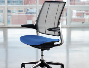 Humanscale Diffrient Smart Task Office Chair With U Shaped Mesh Back 7 With Blue Padded Seat