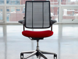 Humanscale Diffrient Smart Task Office Chair With U Shaped Mesh Back 8 With Red Padded Seat