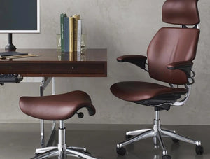 Humanscale Freedom Saddle And Pony Task Stool With Triangular Cushion 6 With Polished Aluminum And Maroon Finish With Wooden Desk And Swivel Chair