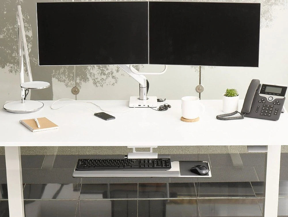 Humanscale Mpower Usb Type A And C Charging Station 6 In White With Dual Monitor On White Table