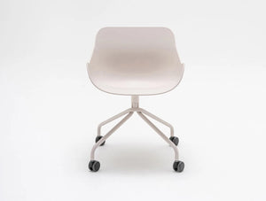 MDD Baltic Basic Shell Armchair on Four Spoke Base 4