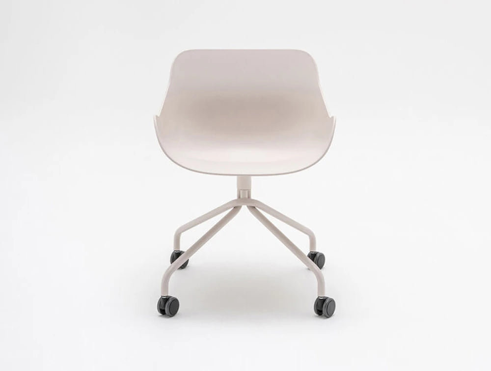 Mdd Baltic Basic Shell Armchair On Four Spoke Base With Castors 4