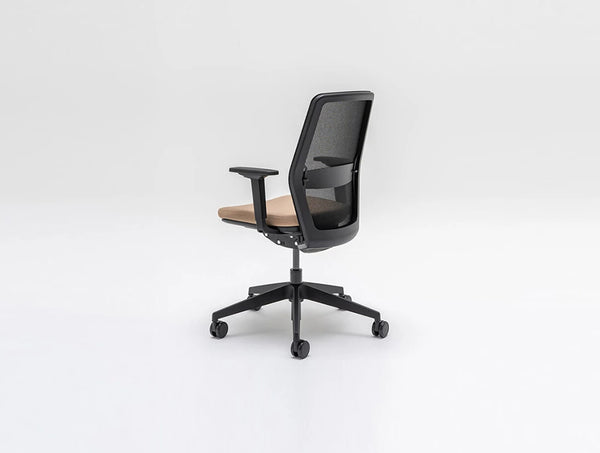 Evo Mesh Backrest Ergonomic Office Chair with Swivel Base Radius