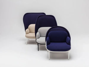 Mesh Armchair With Low Shield And Deep Blue Finish And White Metal Legs Base