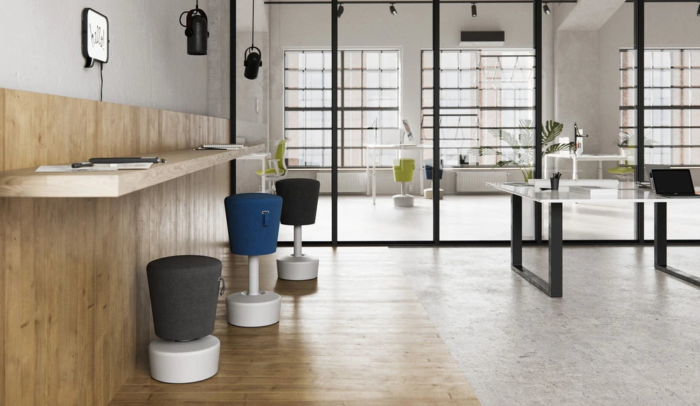 Mickey Pouffe With Plastic Base 5