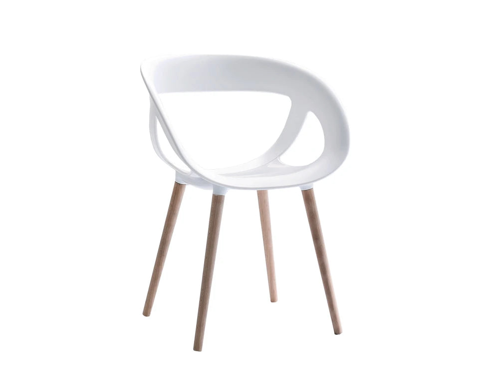 Moema Stackable Canteen Chair With Wooden Legs In White