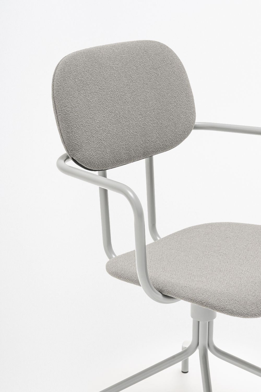 New School Chair Low Back with Arms and 4 Spoke Base Detail 3