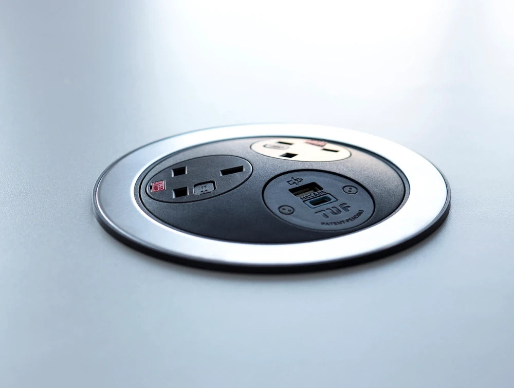 Oe Pandora In Surface Power Module With Black Finish And Uk Power Outlet