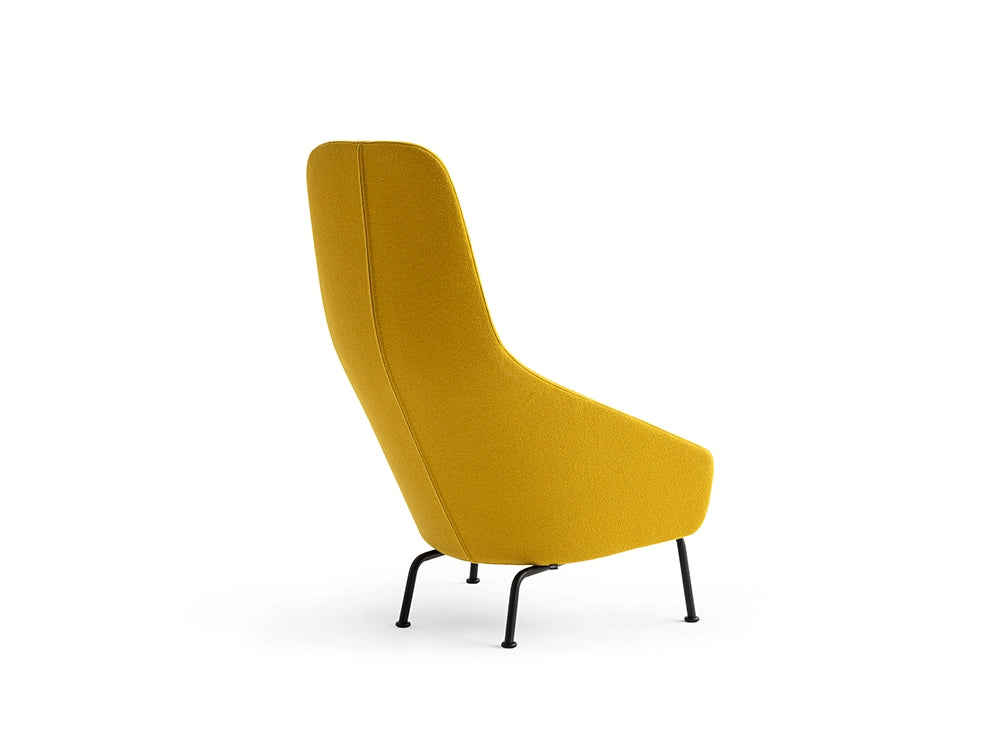 Palo Lounge Armchair with Wooden Legs 6
