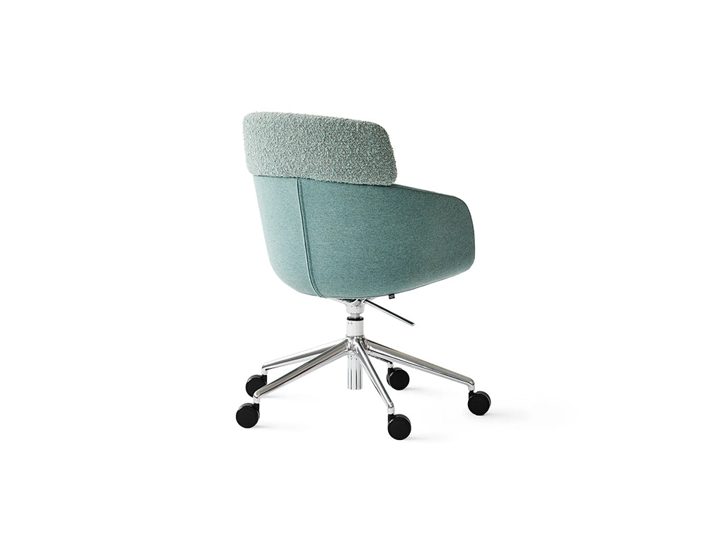 Paxt Aluminium Tub Chair in 5 Star Base with Castors 3