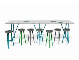 Relic Poseur Hotdesking Table With Round Stools
