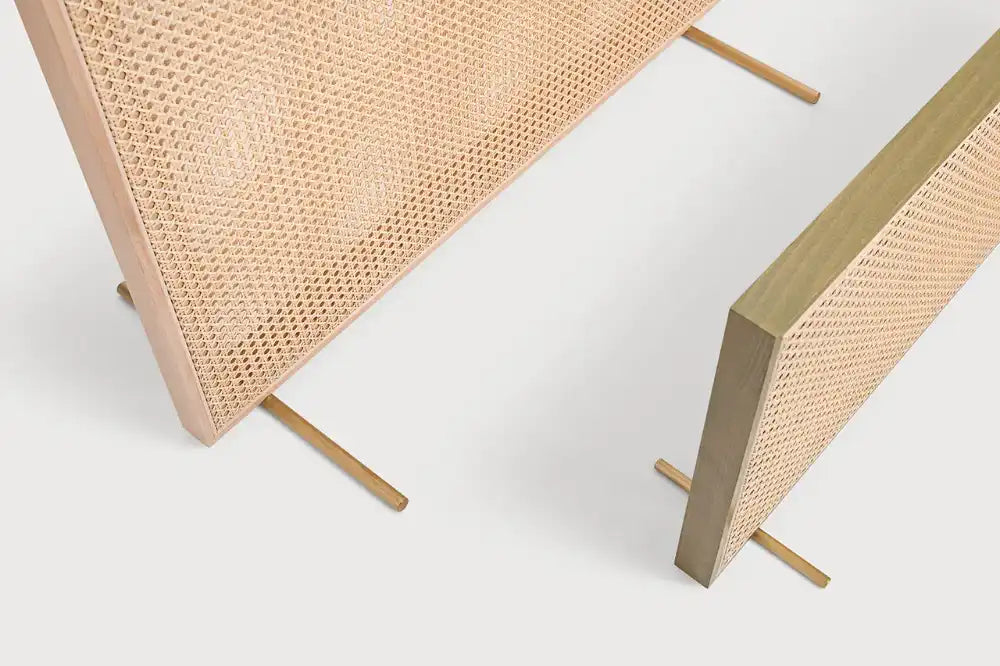 Solo F Rattan Freestanding Screen with Desk Screen