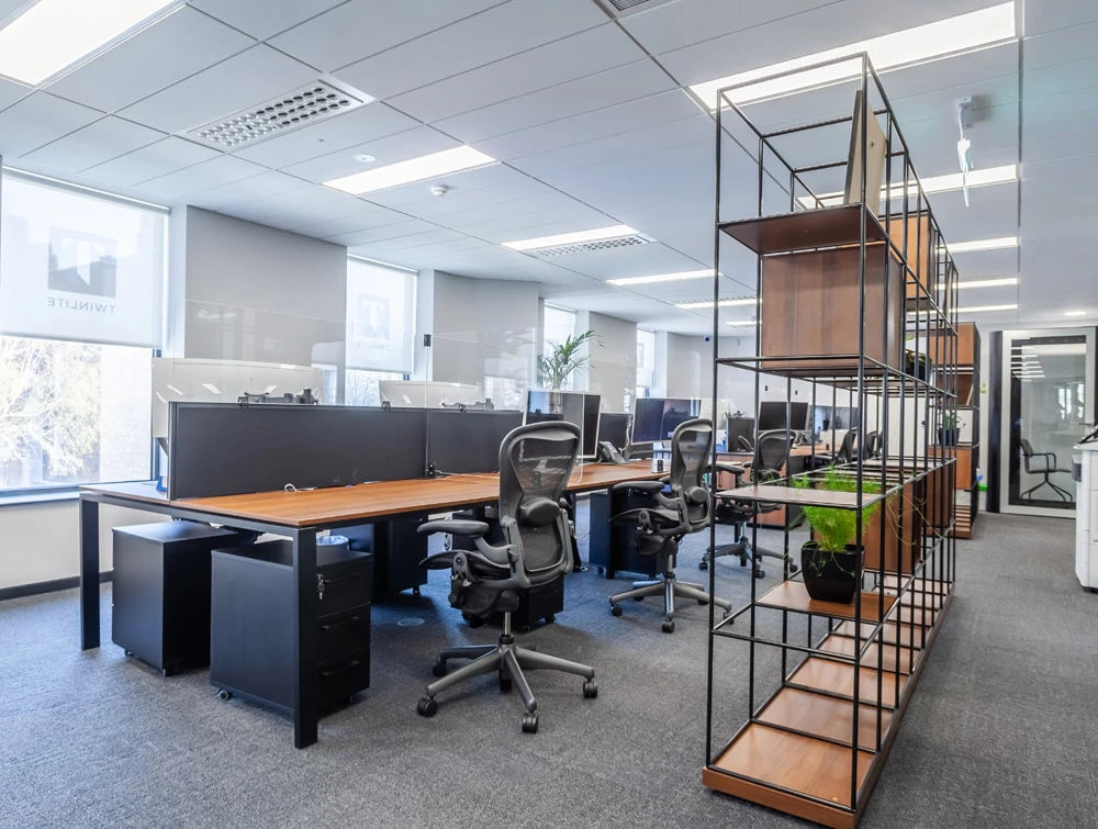 Twinlite Office Back To Back Desks With Screens And Ergonomic Mesh Chairs
