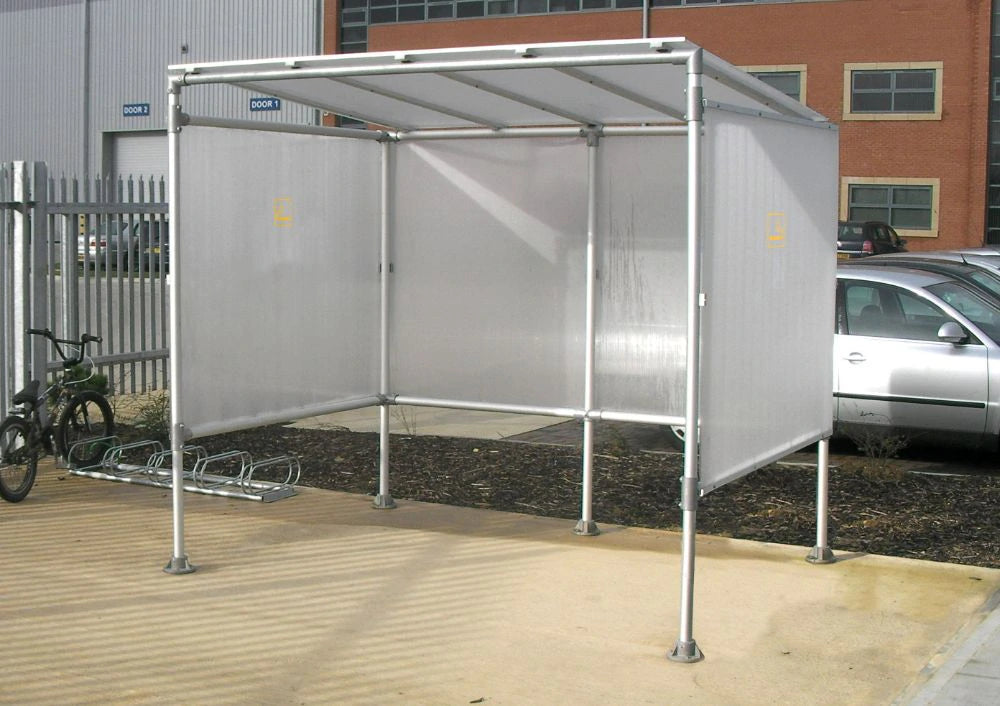 UK Compliant Voute Smoking Shelter 3 in Outdoor Setting