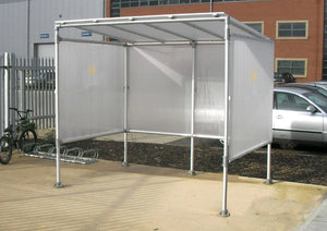 UK Compliant Voute Smoking Shelter 3 in Outdoor Setting