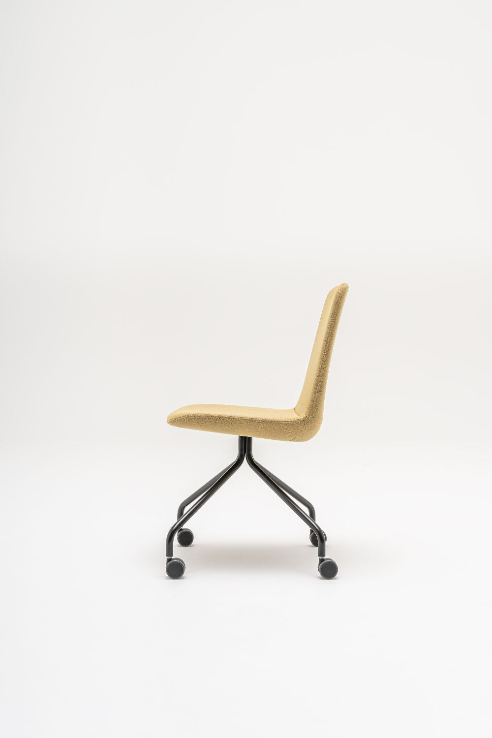 Ulti Office Chair on 4 Star Aluminium Base with Castors 2