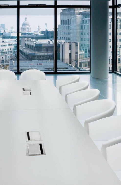 You 4 Legged Armchair With Armrests 1