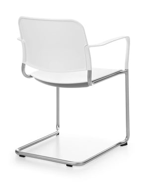 Zoo Plastic Seat And Backrest Chair  4 Legged Frame On Castors   Model 522Hc 15
